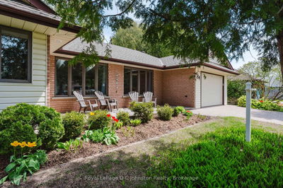 30 Cedar Bush Dr, Saugeen Shores - Saugeen Shores image-0-2
