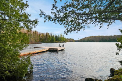 1073 Driftwood Bay Dr, Highlands East - Monmouth image-0-2