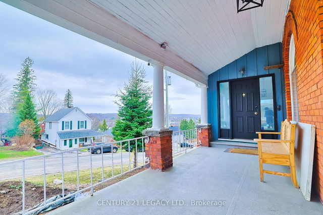 23 Lansdowne Street