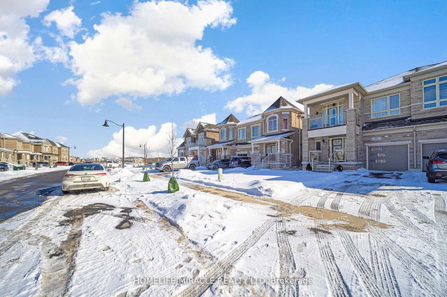 16 Mountain Heights Place