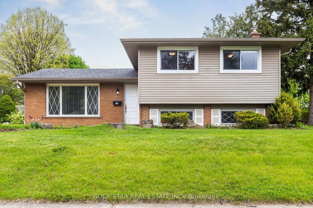 130 Hudson Crescent