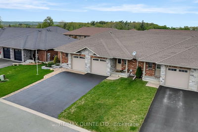 15 Mcintosh Cres, Quinte West - Murray Ward image-0-2