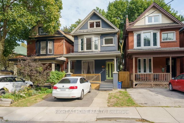 Upper - 11 Lorne Avenue