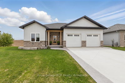 13 Jonathan Cres, South Bruce - South Bruce