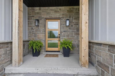 13 Jonathan Cres, South Bruce - South Bruce image-0-4