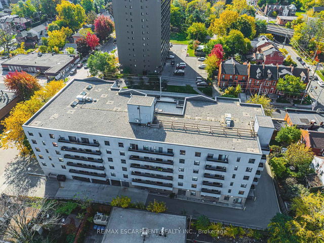504 - 175 Hunter Street