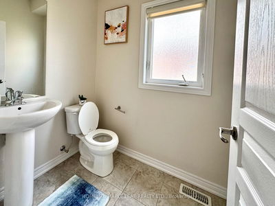 153 Lametti Dr, Pelham - Fonthill image-0-3
