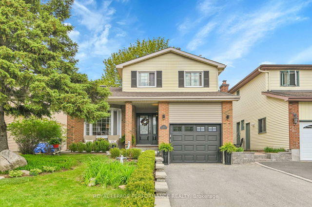 15 Avery Crescent