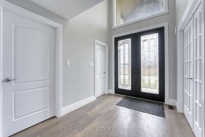 351 Benson Crt, Amherstburg -  image-0-2
