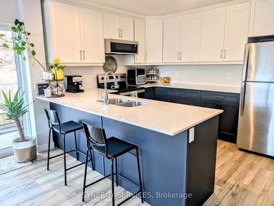 Unit 410 — 100 The Promenade, Central Elgin - Rural Central Elgin image-0-1