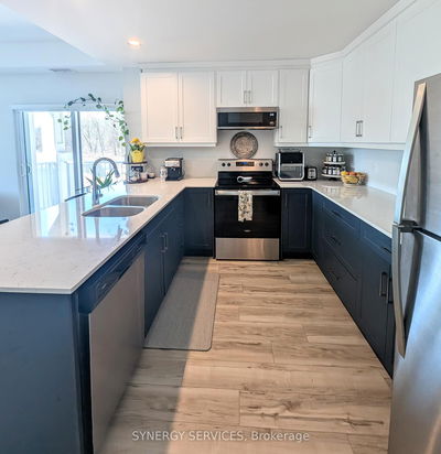 Unit 410 — 100 The Promenade, Central Elgin - Rural Central Elgin image-0-2