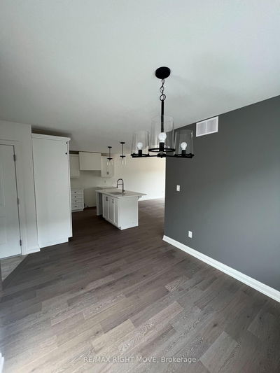 209 Church St, Wellington North - Mount Forest image-0-3