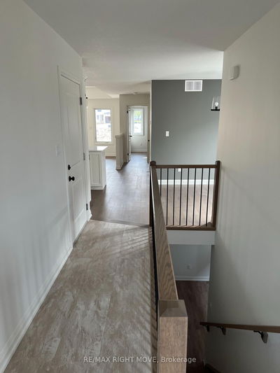 209 Church St, Wellington North - Mount Forest image-0-4