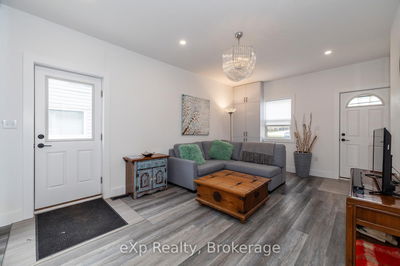 360 Frank St, South Bruce Peninsula - South Bruce Peninsula image-0-4