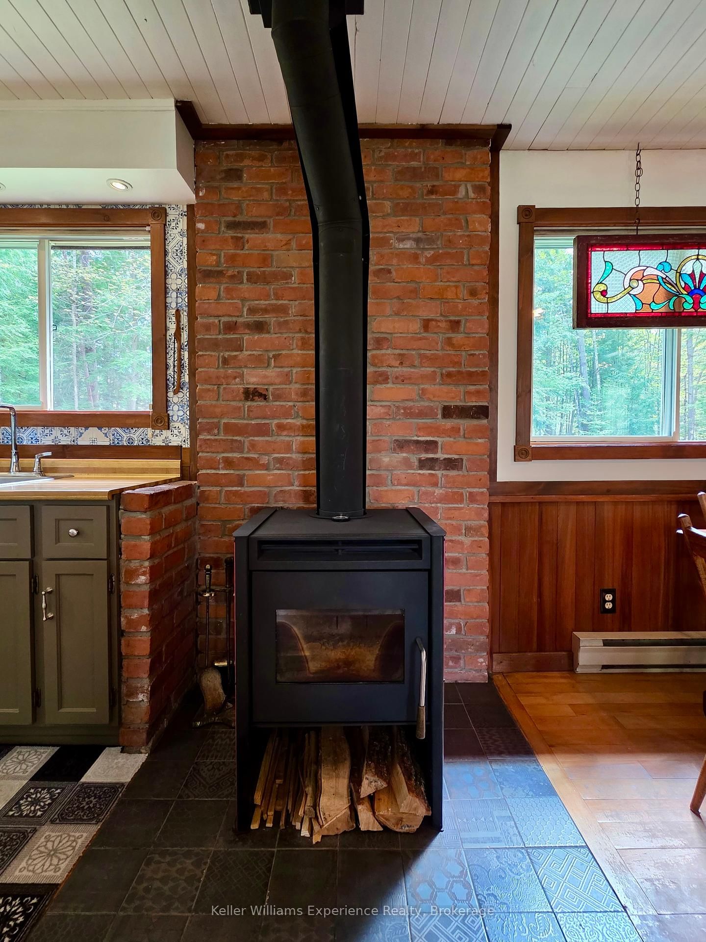 Listing Image 14