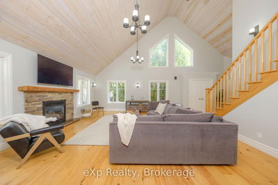 465 Creekwood Dr, Saugeen Shores - Saugeen Shores image-0-2