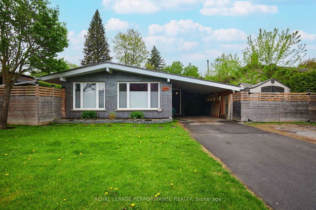 2086 Valley Drive
