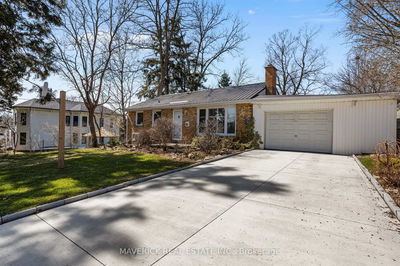 16 Crescent Ave, Central Elgin - Lynhurst image-0-1