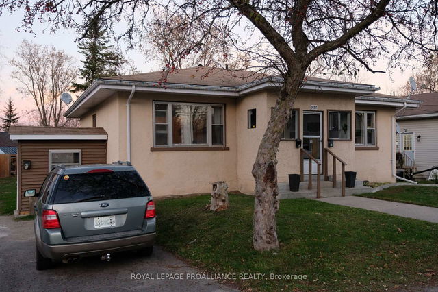 527 Front Street