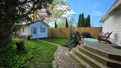 551 Attawandaron Rd, Huron-Kinloss - Huron-Kinloss image-0-1