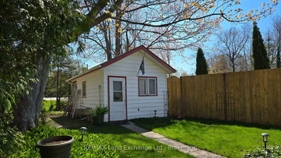 551 Attawandaron Rd, Huron-Kinloss - Huron-Kinloss image-0-2