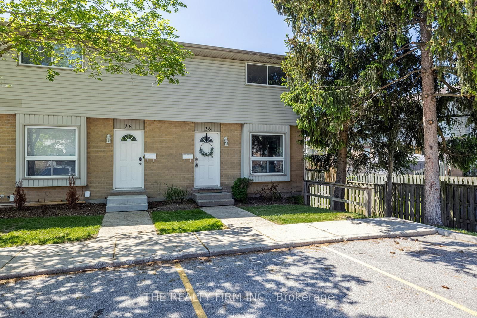 Townhouse for sale at 36-577 Third Street, London East, East H, N5V 4B9 - MLS: X12153331