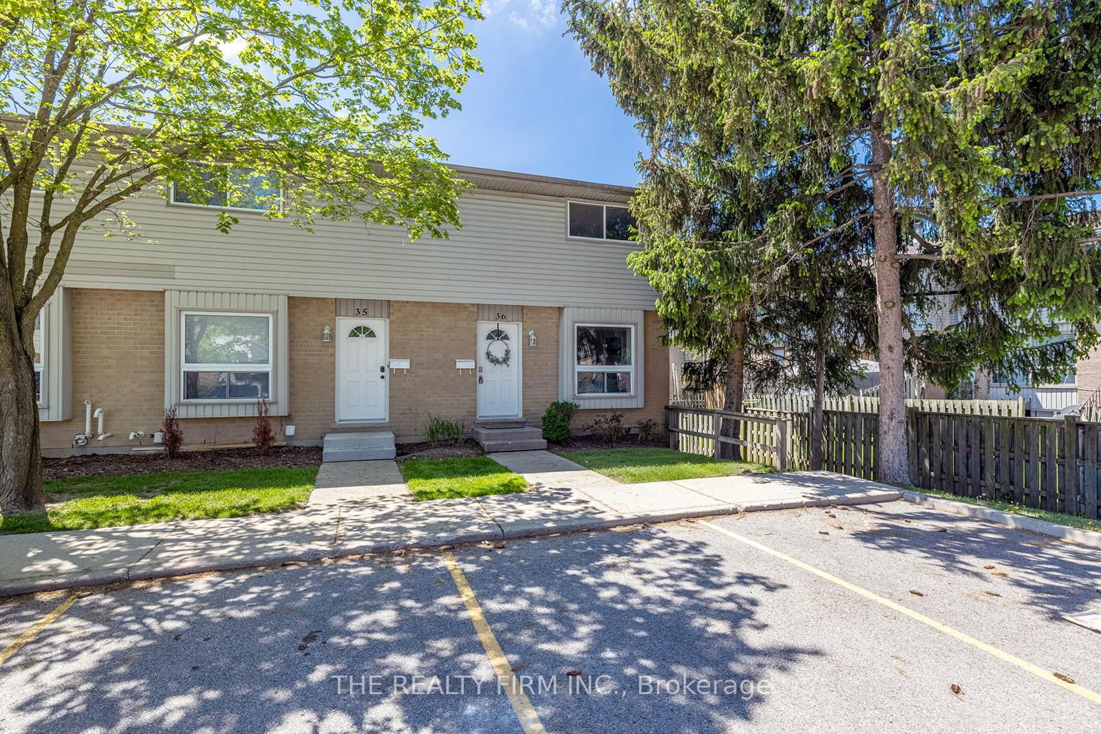 Townhouse for sale at 36-577 Third Street, London East, East H, N5V 4B9 - MLS: X12153331