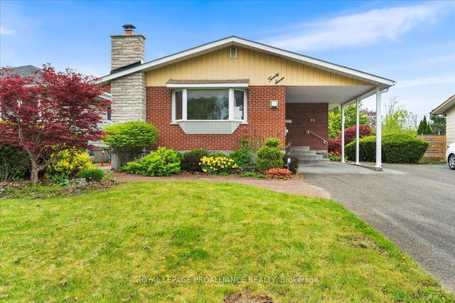 27 Hollandale Avenue