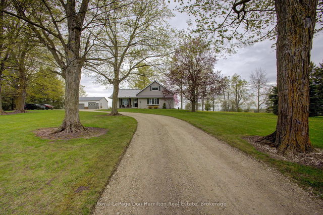 7434 Wellington Road 10 Road