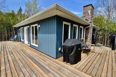 134 Maple Golf Cres, Northern Bruce Peninsula - Northern Bruce Peninsula image-0-3