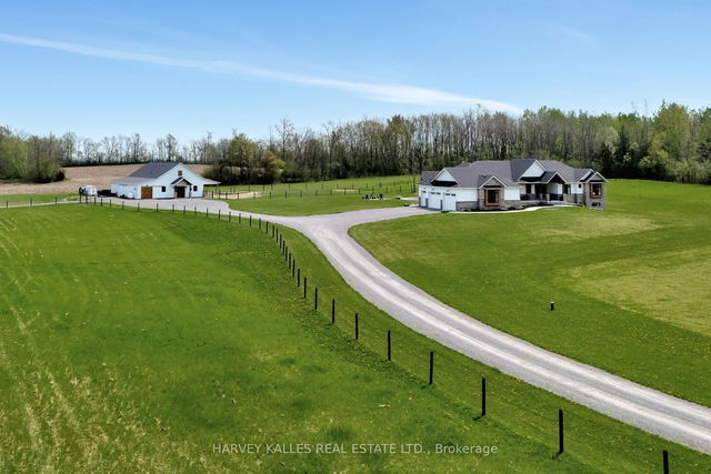 498 Mackenzie Road