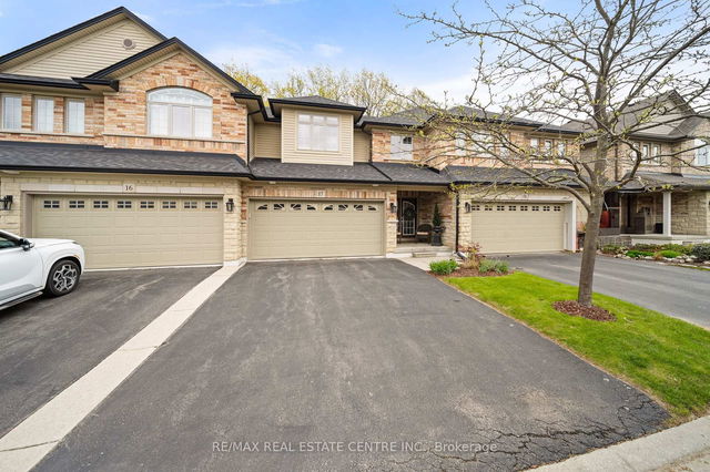 17 - 441 Stonehenge Drive
