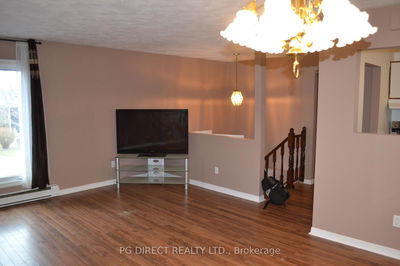 7 Dover Crt, North Bay - College Heights image-0-2