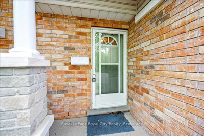 Unit 2 — 66 Rodgers Rd, Guelph - Kortright West image-0-3