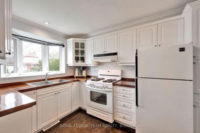 1642 Lafrance Dr, Orleans - Queenswood Heights South image-0-2
