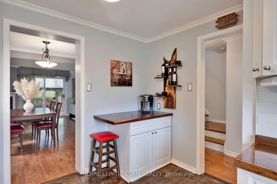 1642 Lafrance Dr, Orleans - Queenswood Heights South image-0-3