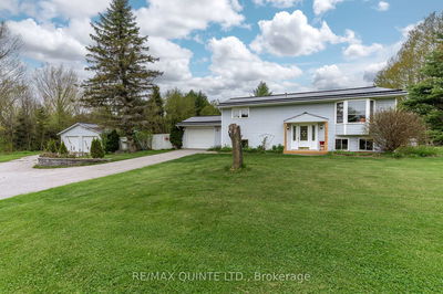 32 McMurray Rd, Quinte West - Murray Ward
