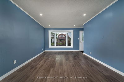 124 Oakland Ave, Welland -  image-0-1