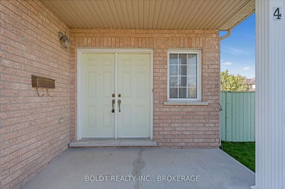 4 Henley Crt, Welland - Dain City image-0-4