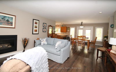 30 Hedgewood Lane, Gravenhurst - Muskoka (S) image-0-2