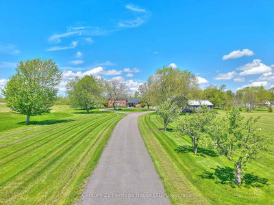 5930 Michener Rd, Port Colborne - Sherkston image-0-1