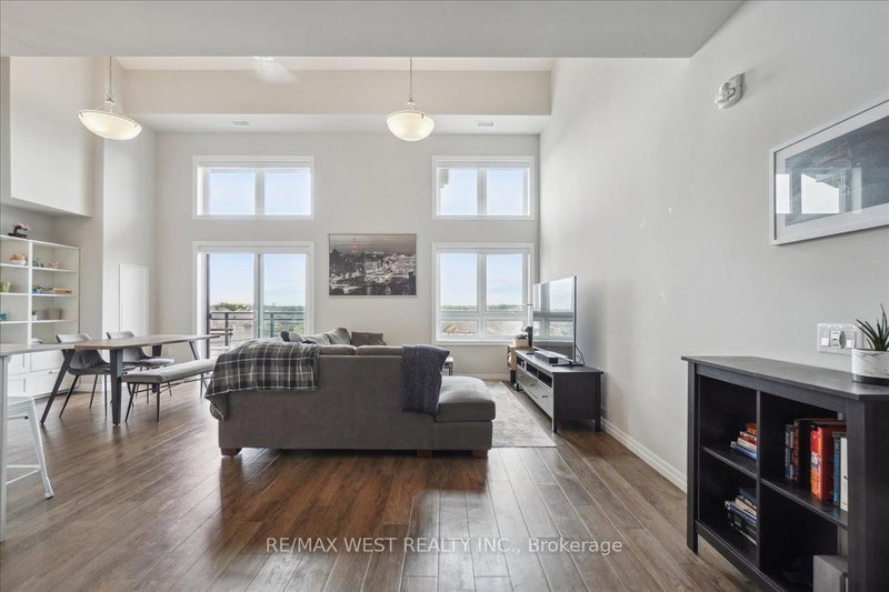 413 - 35 Kingsbury Sq, Guelph, N1L 0J4 | Image 3