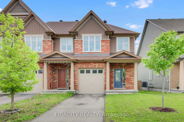 284 Wood Acres Grove