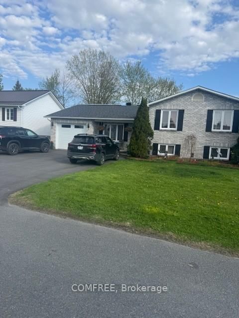 Detached House for sale at 54 Albert Street, Russell, Embrun, K0A 1W0 - MLS: X12154507