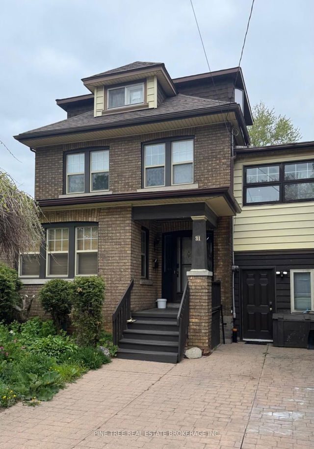 31 Paisley Avenue
