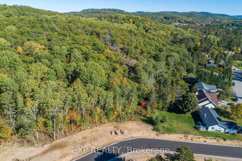 Lot 37 Yantha Cres, Barry's Bay - Madawaska Valley image-0-0