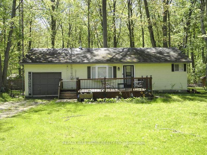 6077 Danbea Lane, Lambton Shores - Kettle Point image-0-0