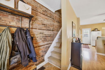 461 Main St, Hamilton - Kirkendall image-0-4