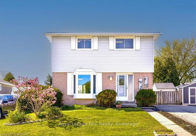 54 Markham Cres, Hamilton - Stoney Creek Mountain image-0-1