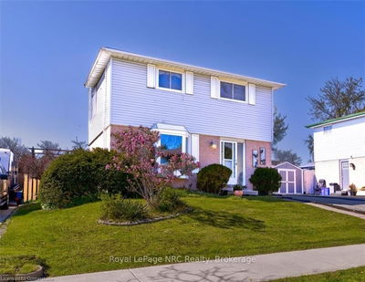 54 Markham Cres, Hamilton - Stoney Creek Mountain image-0-3